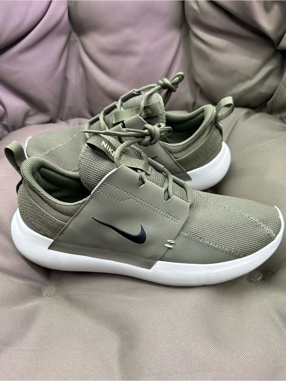 Nike E series AD medium olive green mens active running shoes size 10